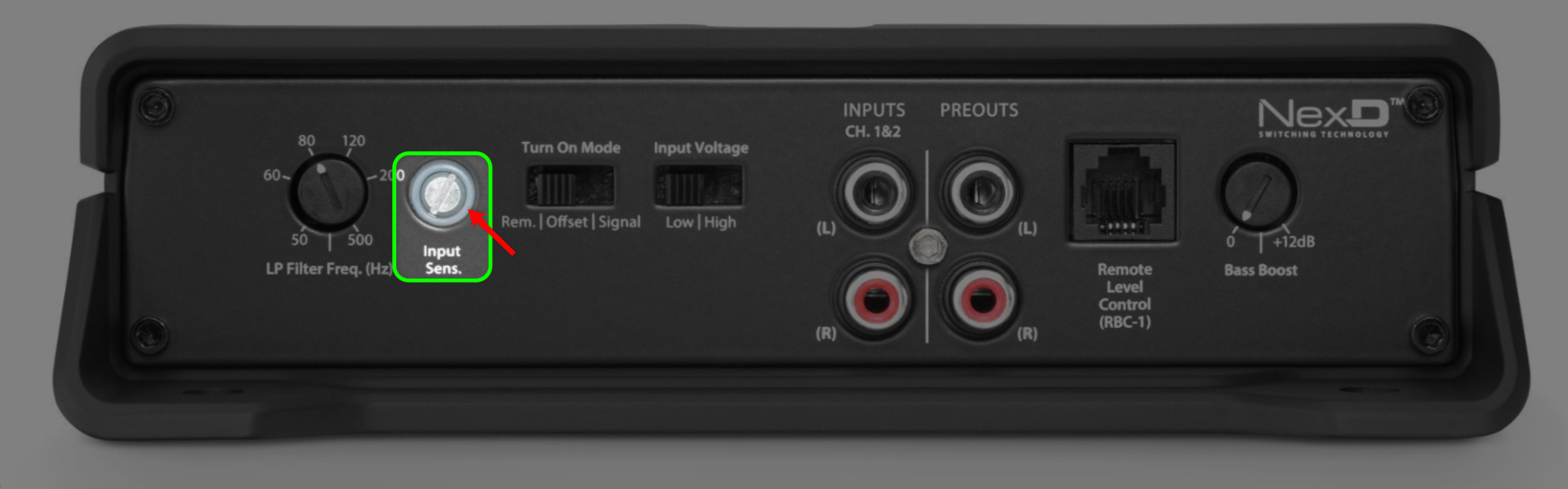 NexD Amplifier with a highlight of the clipping indicator