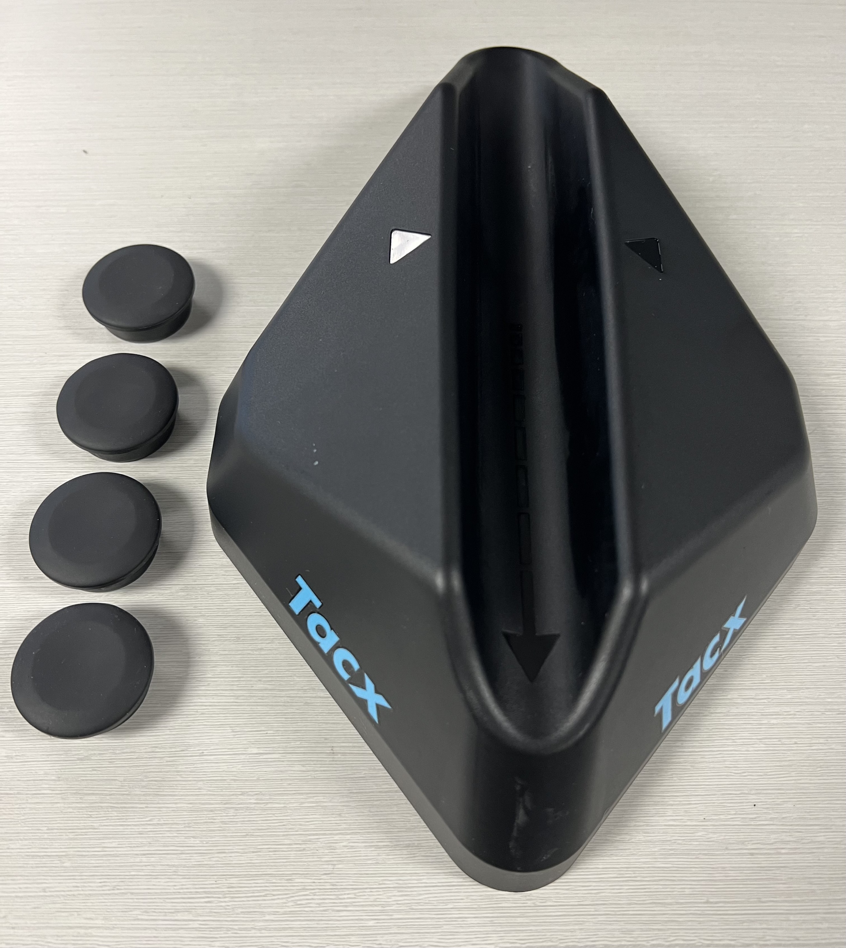 Servicing Tacx NEO Motion Plates | Garmin Customer Support